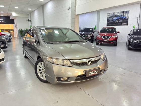 HONDA CIVIC 1.8 LXL 16V FLEX 4P AUTOMÁTICO